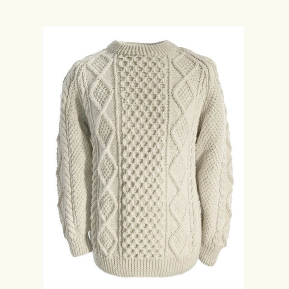 Aran Traditional Irish Wool Cable Knit Sweater - Picture 2 of 10